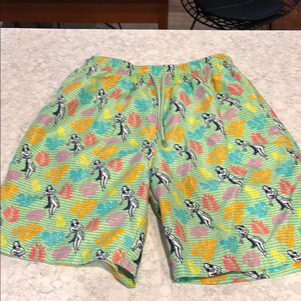 Peter Millar “hula girl” swim trunks men’s small.